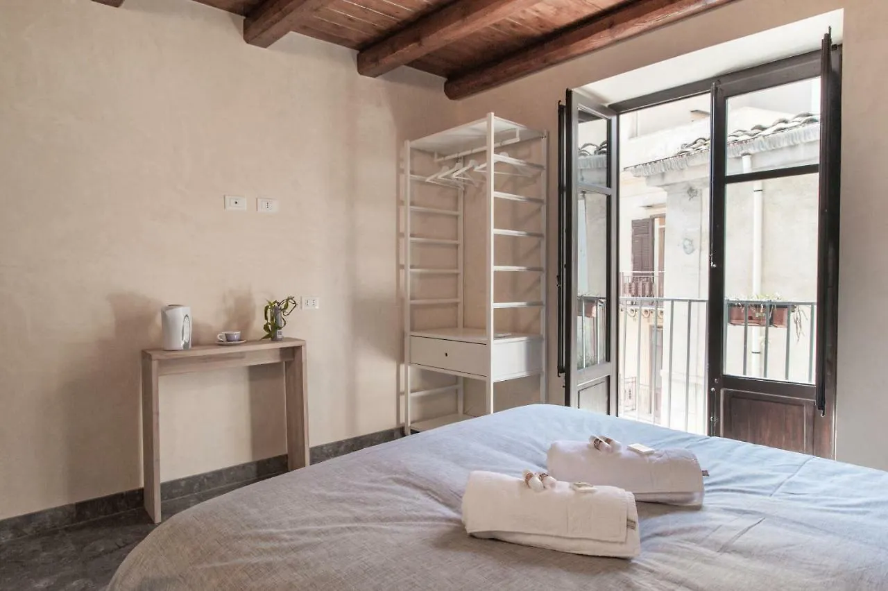 *** Bed & Breakfast Le Pomelie Bed And Breakfast Palermo Italy